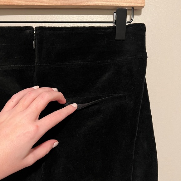 J.Crew Black Italian Stretch Velvet Leggings Mario Bellucci Size MP - Picture 8 of 12